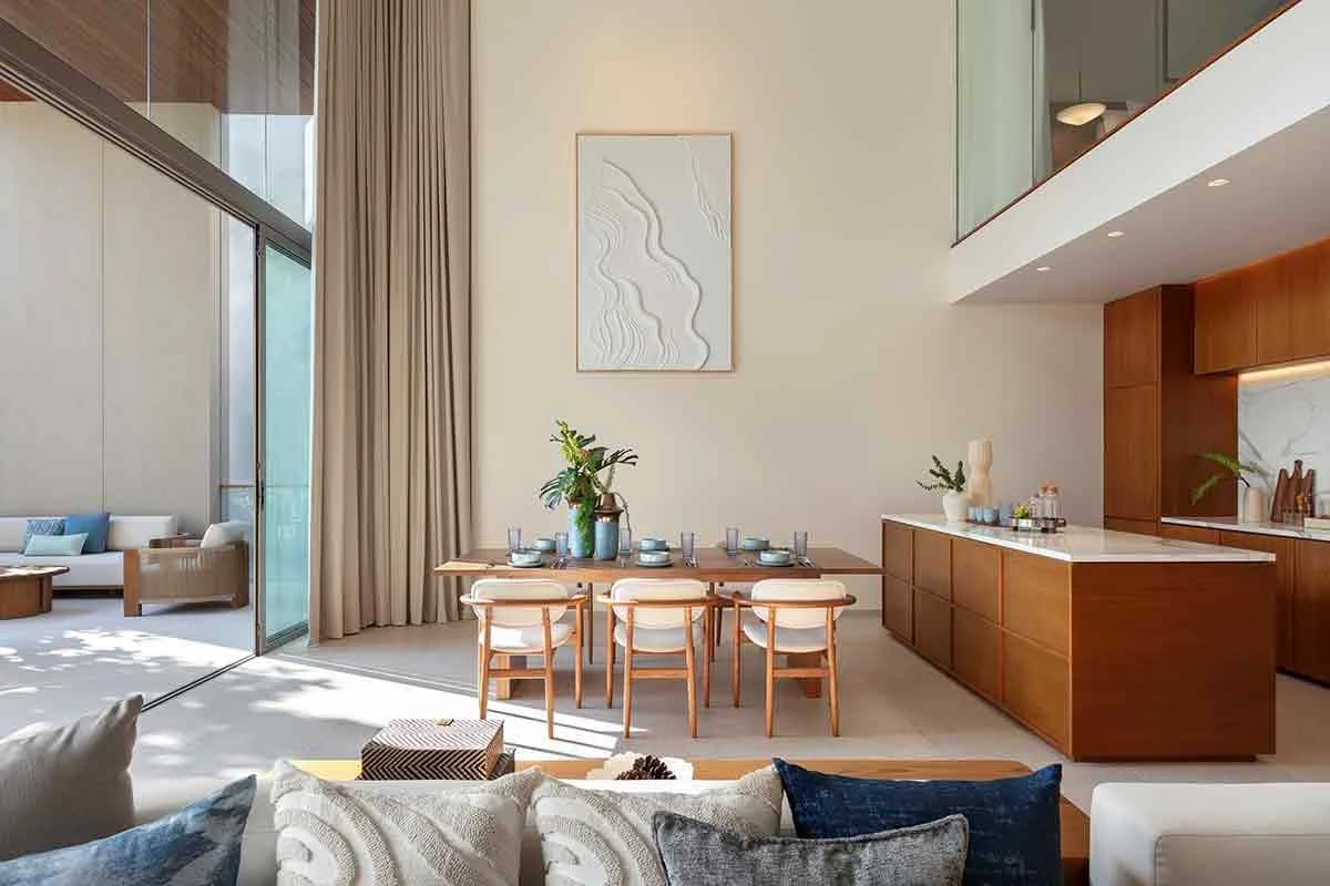 Three-bedroom duplex dining room